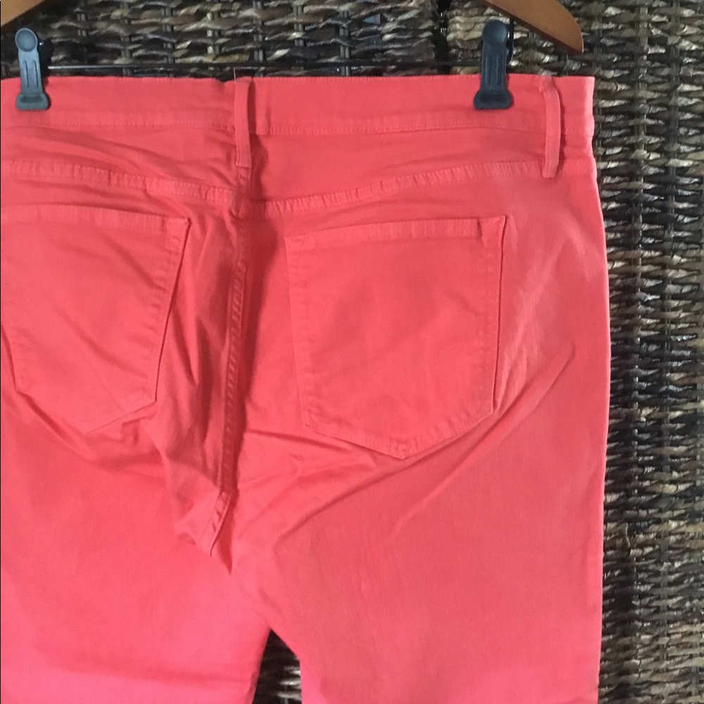 GAP - Picture 4 of 16